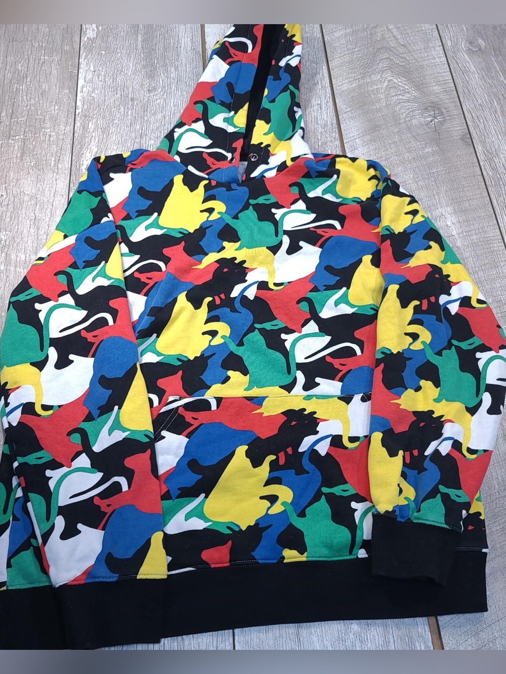 Hot topic men’s hoodie with lots of colorful cats all over print medium